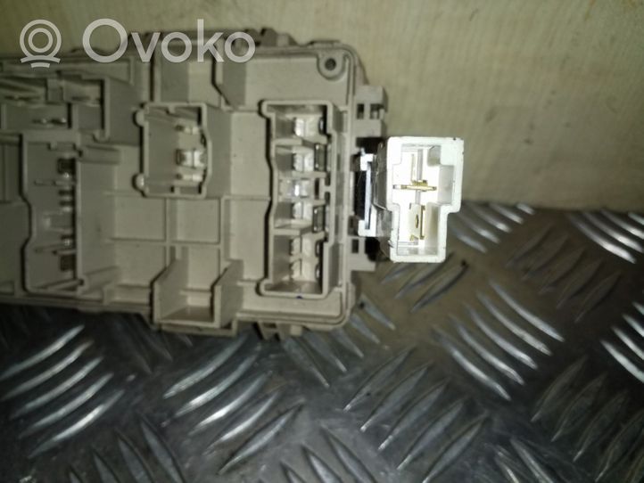 Subaru Forester SG Module de fusibles 