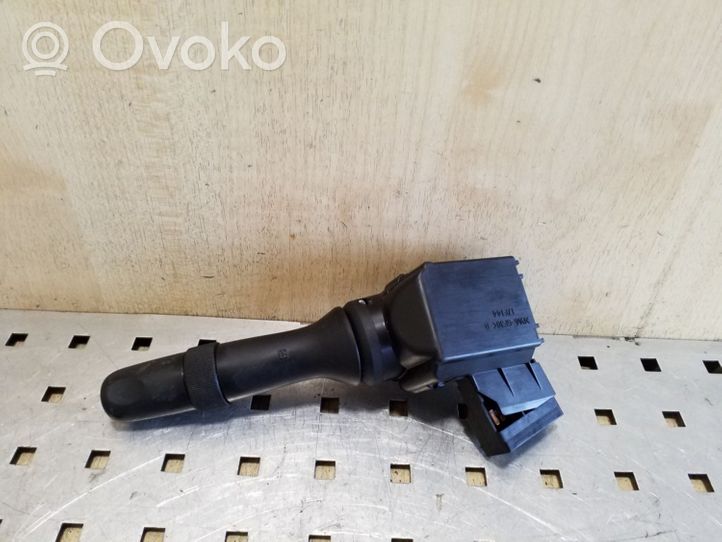 Toyota Avensis T270 Leva comando tergicristalli 17F003LH