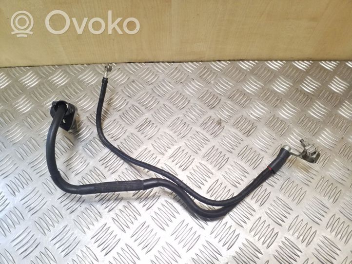 Volkswagen Eos Positive cable (battery) 