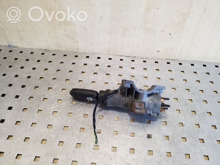 Volkswagen Polo IV 9N3 Blocchetto accensione 4B0905851N