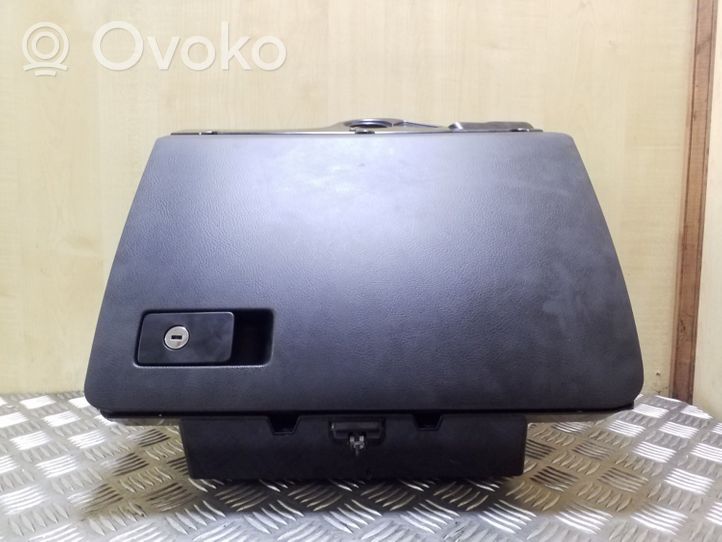 Volkswagen PASSAT CC Glove box set 3C2857097