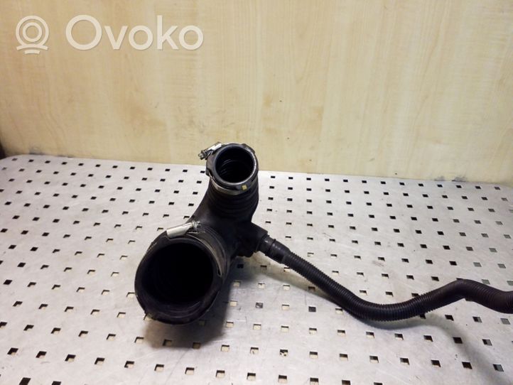 Audi A6 S6 C6 4F Turbo air intake inlet pipe/hose 4F0129615K