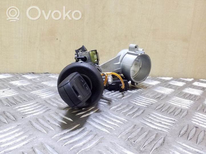 Opel Meriva B Ignition lock 13354410