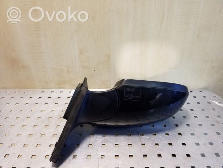 KIA Sportage Front door electric wing mirror E13027477