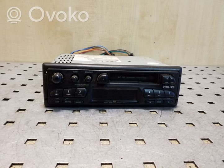 Subaru Forester SF Radio/CD/DVD/GPS-pääyksikkö 79RC18980