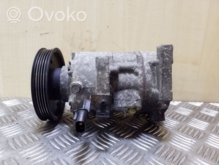 Hyundai i40 Compresor (bomba) del aire acondicionado (A/C)) 1B33E00700