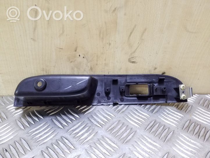 Mitsubishi L200 Support bouton lève vitre porte arrière MN123955