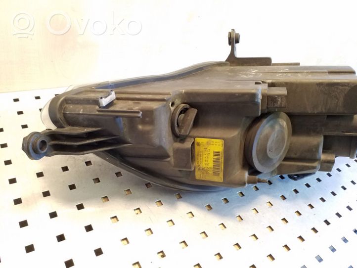 Volkswagen Golf Plus Lampa przednia 5M2941005C