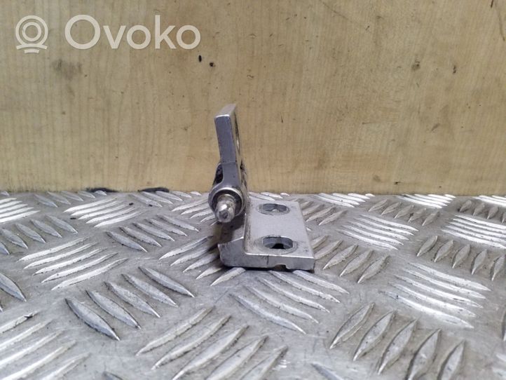 Volvo V70 Rear door upper hinge 