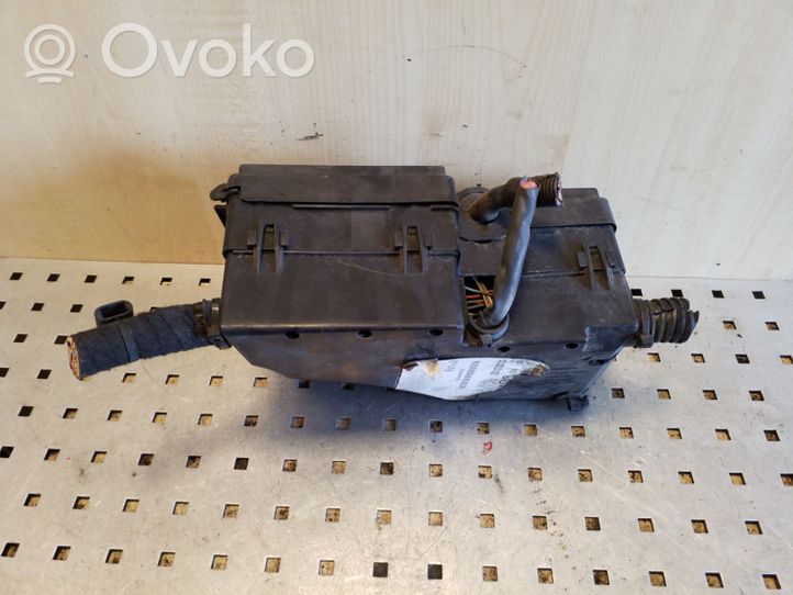 Ford Kuga I Drošinātāju bloks 3M5T14A142AB