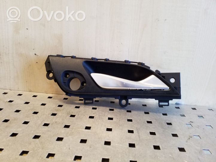 Hyundai i40 Rankenėlė atidarymo vidinė 2611172800