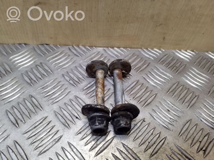 Volvo XC60 Rear suspension camber bolt 