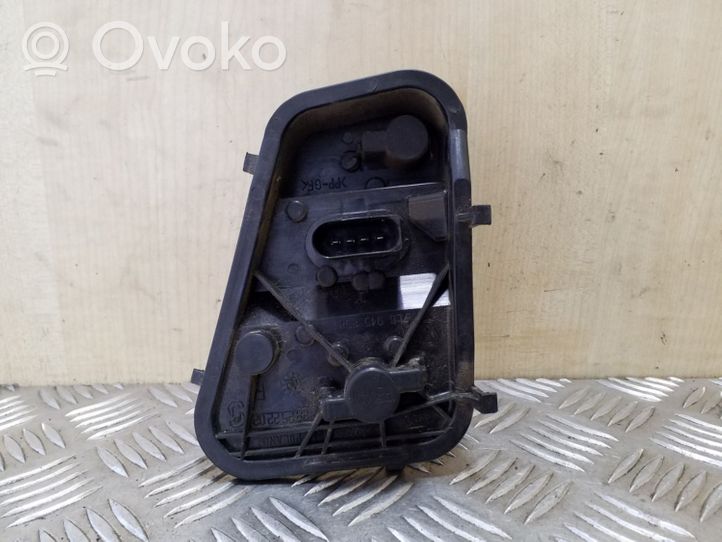 Volkswagen Touareg I Galinio žibinto detalė 7L6945258