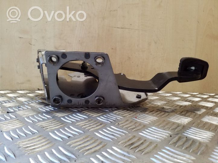 Opel Antara Brake pedal 