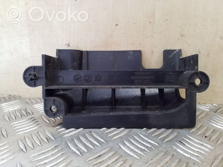 KIA Soul Oro paėmimo kanalo detalė (-ės) 282132K000