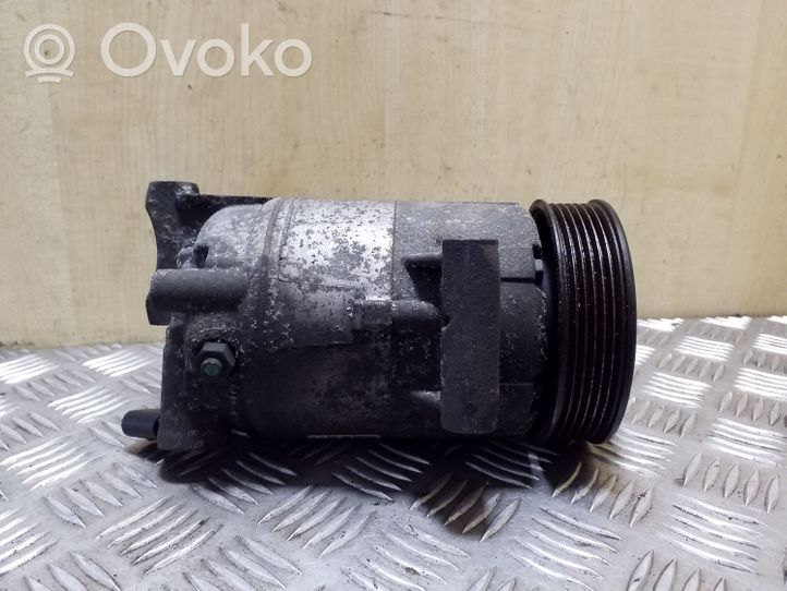 Volkswagen PASSAT B8 Ilmastointilaitteen kompressorin pumppu (A/C) 5Q0820803D