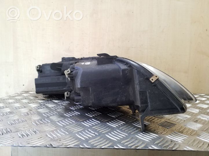 Mazda 6 Lampa przednia F014002472L