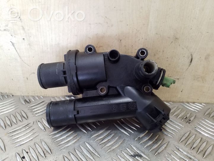 Land Rover Freelander 2 - LR2 Termostato/alloggiamento del termostato 9657182080