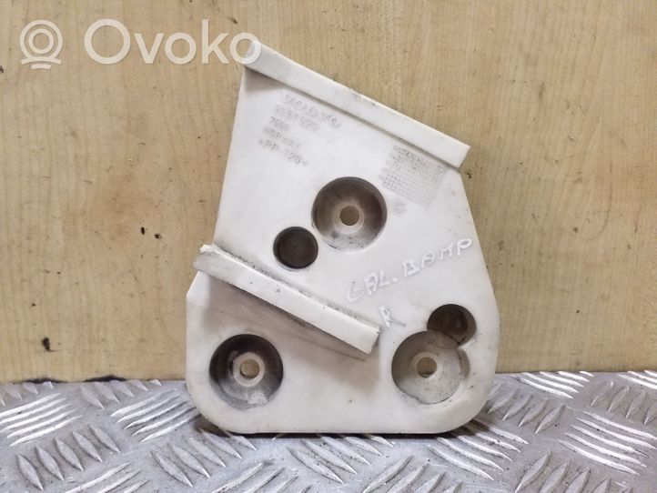 Volvo S70  V70  V70 XC Support de pare-chocs arrière 9151529