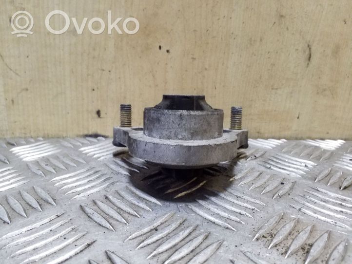 Volvo S70  V70  V70 XC Supporto di montaggio del motore 8631159