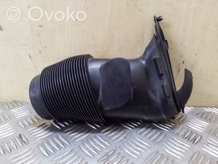 Volkswagen Transporter - Caravelle T5 Air intake duct part 7H0129647B