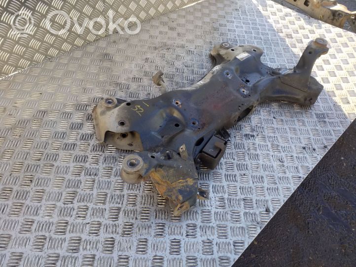 Hyundai i40 Front subframe 624013Z100