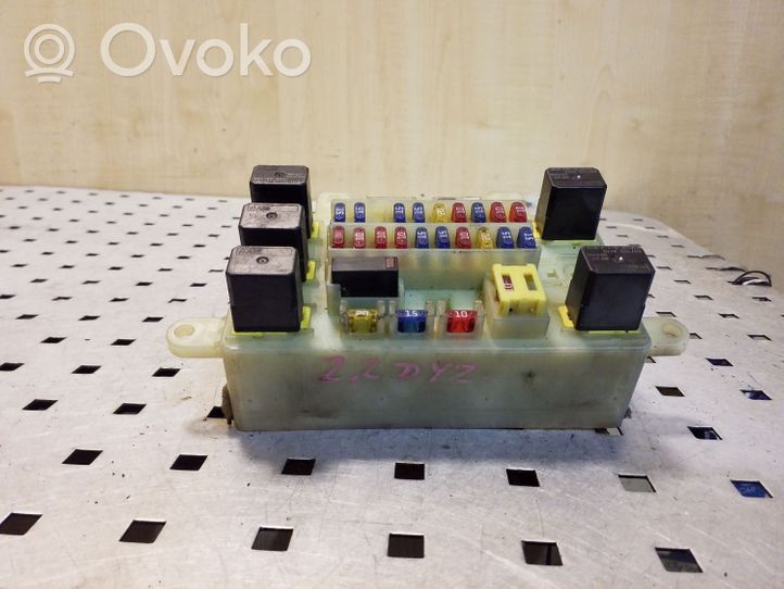 Opel Frontera B Fuse module 