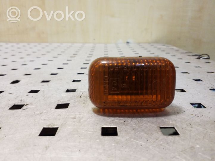 Opel Frontera B Front fender indicator light E401400