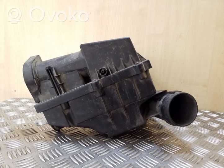 Volkswagen Jetta V Oro filtro dėžė 3C0129607AD