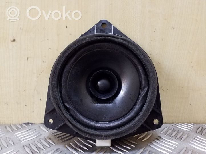 Toyota Corolla Verso E121 Rear door speaker 8616044130