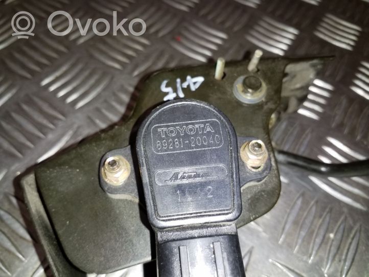 Toyota Corolla Verso E121 Accelerator throttle pedal 8928120040