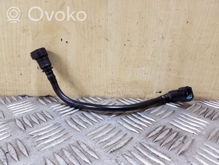 Ford Kuga II Fuel line/pipe/hose 9V417T504BB