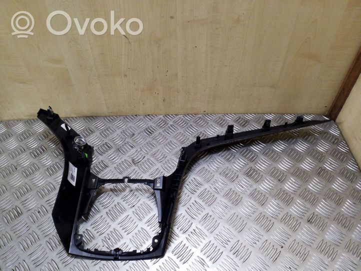 Ford Kuga II Panelės apdaila R045H92