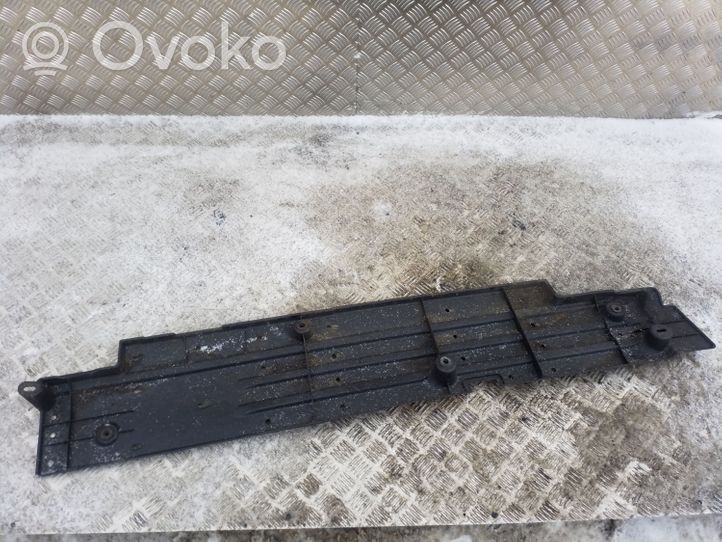 Toyota Prius (XW20) Keskiosan alustan suoja välipohja 5816647010