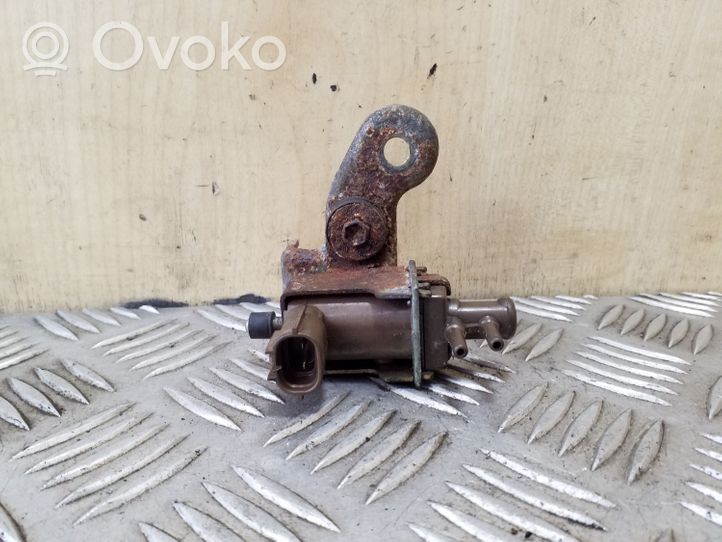 Toyota Avensis T220 Solenoidinis vožtuvas 2581927010