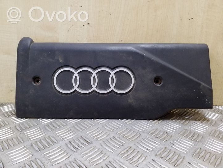 Audi A8 S8 D2 4D Copri motore (rivestimento) 077103724C