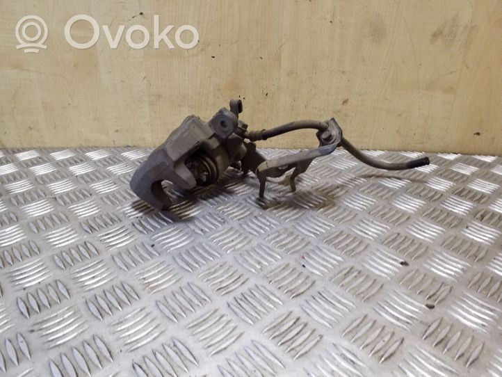 Lexus CT 200H Rear brake caliper 