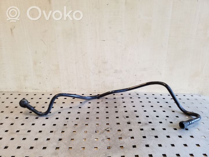 Opel Astra J Vacuum line/pipe/hose 13251955