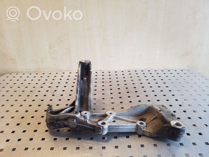 Seat Leon (1P) Inny element zawieszenia przedniego 1K0199296F