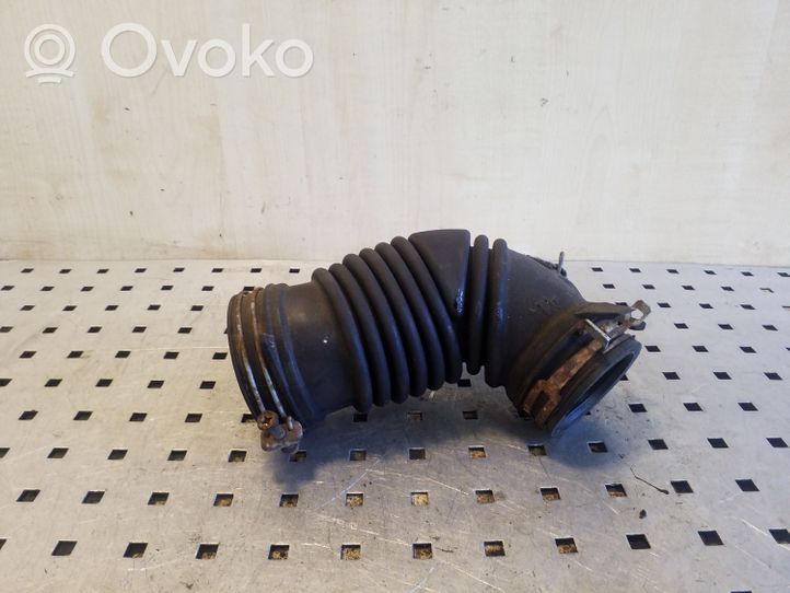 Toyota Verso Turboahtimen ilmanoton letku 178810R020