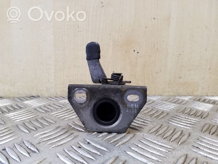 BMW X3 E83 Anello/gancio chiusura/serratura del vano motore/cofano 51237034256