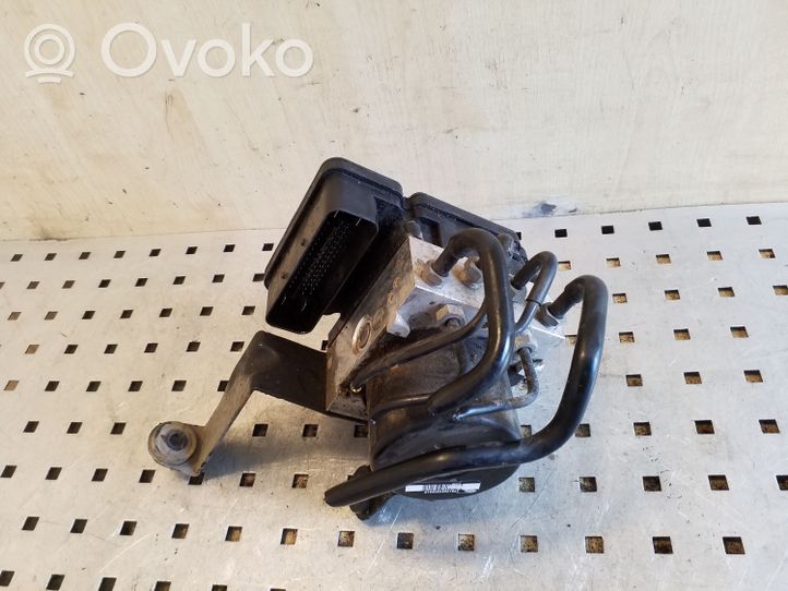 Volvo V40 Cross country ABS Pump P31400643