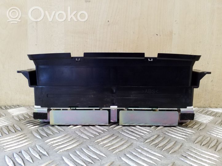 Mitsubishi Pajero Monitori/näyttö/pieni näyttö 8750A042