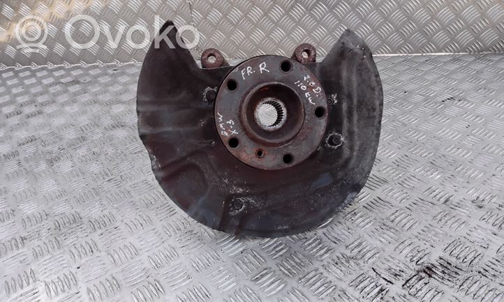 BMW X3 E83 Front wheel hub 