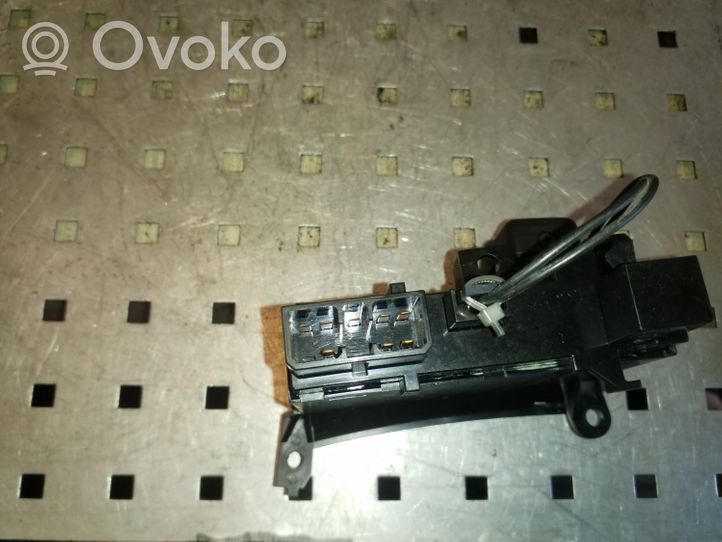 Opel Frontera A Wiper switch 155215