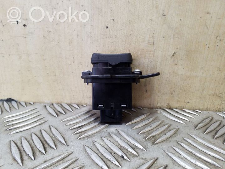 Honda Insight Interruttore riscaldamento sedile M36683