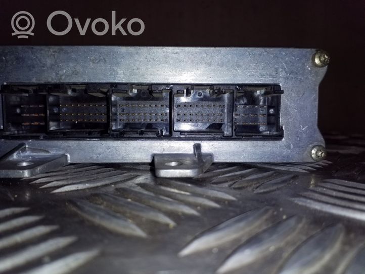 Audi A4 S4 B5 8D Sterownik / Moduł ECU 0261203554