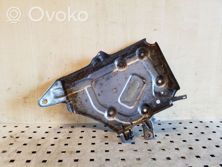 Honda CR-V Battery tray 