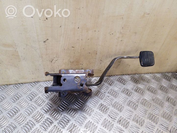 Opel Frontera B Clutch pedal 