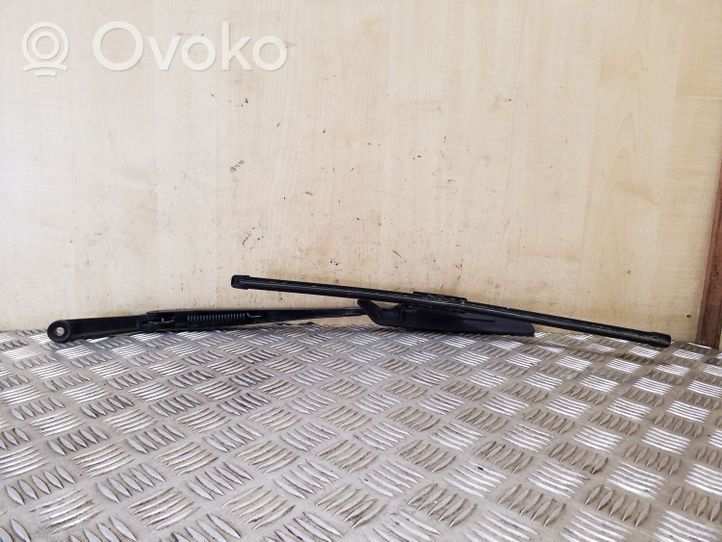 Opel Frontera B Front wiper blade arm 